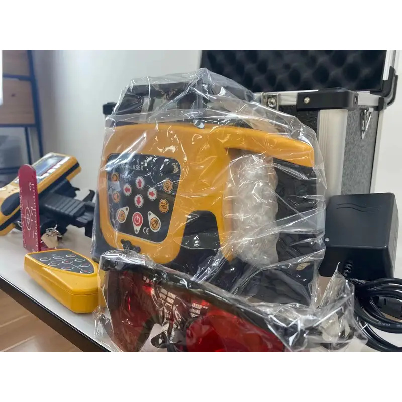 高精度自動電子セルフレベリング360°回転レーザー3D赤色ビ - Rotary Laser Level 500M Range のレビューと価格