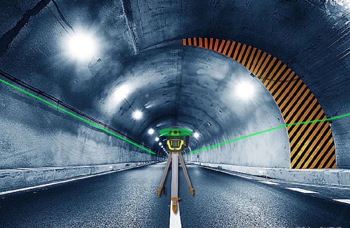 高精度 500m 測定範囲 自動水平調整 360° 3D グ - Rotary Laser Level 500M Range のレビューと価格