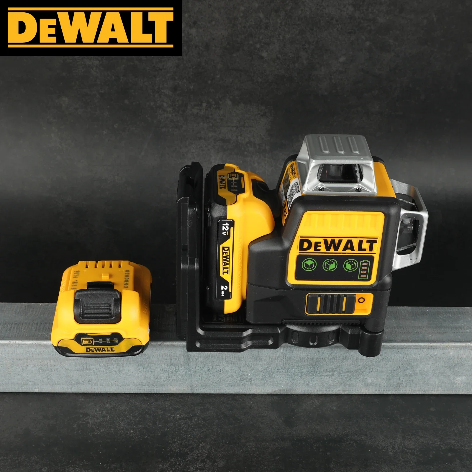 2026DEWALT DW089LG 12V MAX 3 x - Line Laser Level Magnetic Bracket のレビューと価格